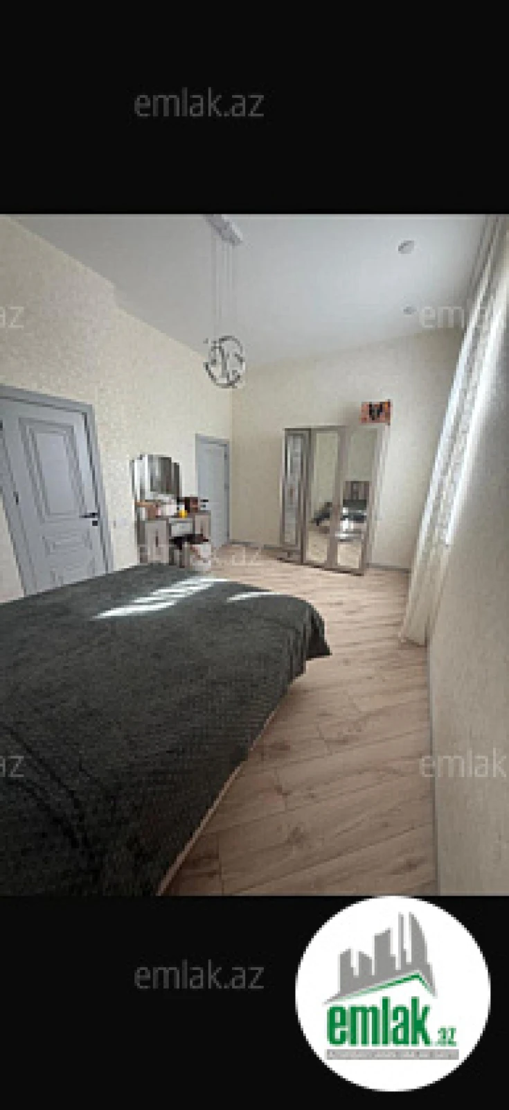 Satılır 4 otaqlı mənzil 120 m²