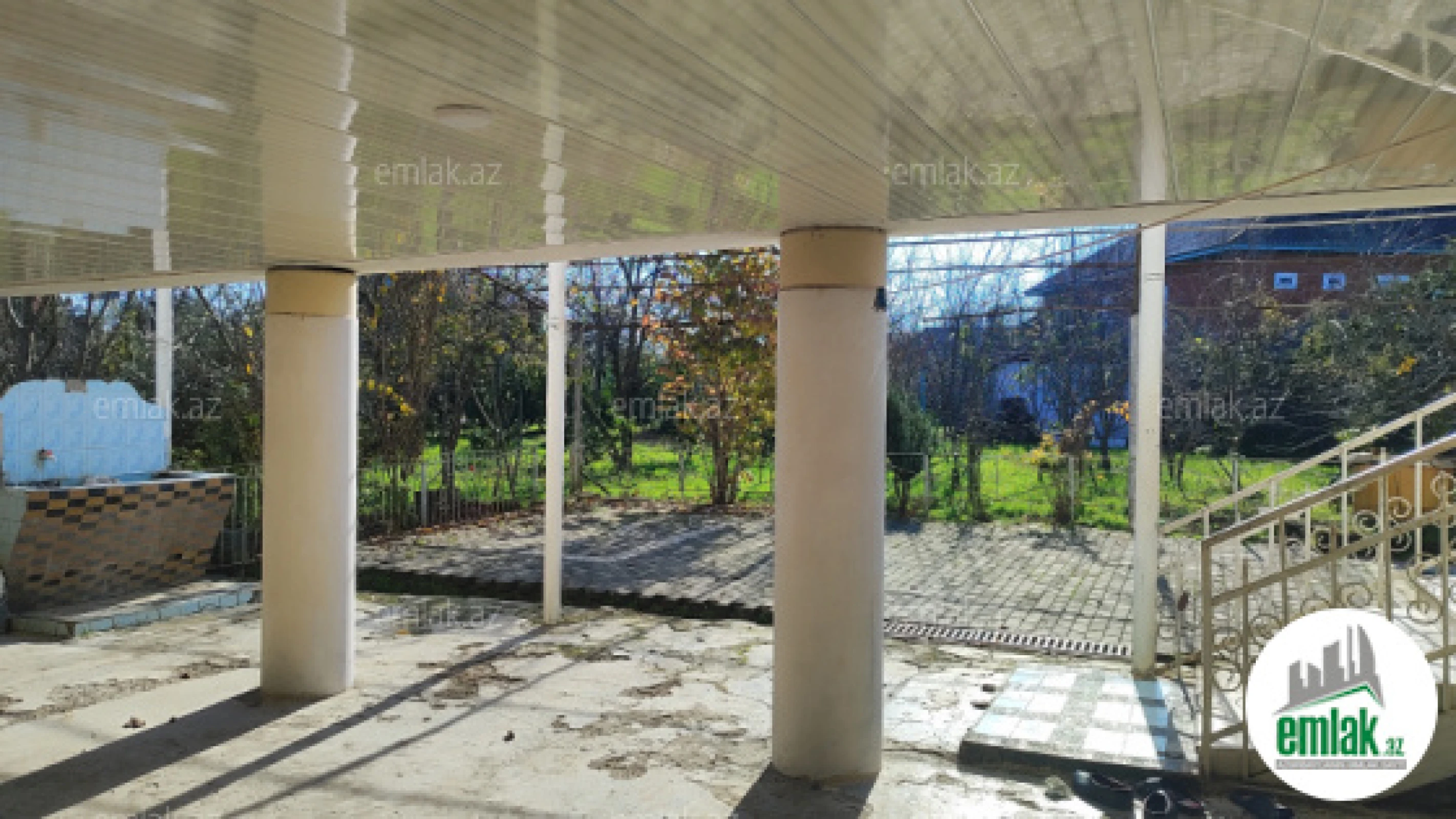 Satılır 4 otaqlı həyət evi 200 m²