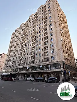 Satılır 3 otaqlı yeni tikili 140 m² — Bakı 3 otaq 140.00 m²