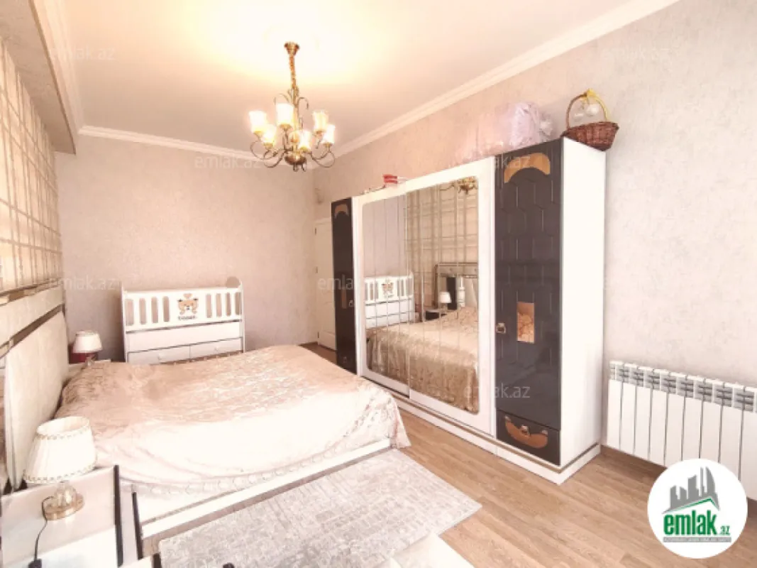 Satılır 3 otaqlı yeni tikili 110 m²