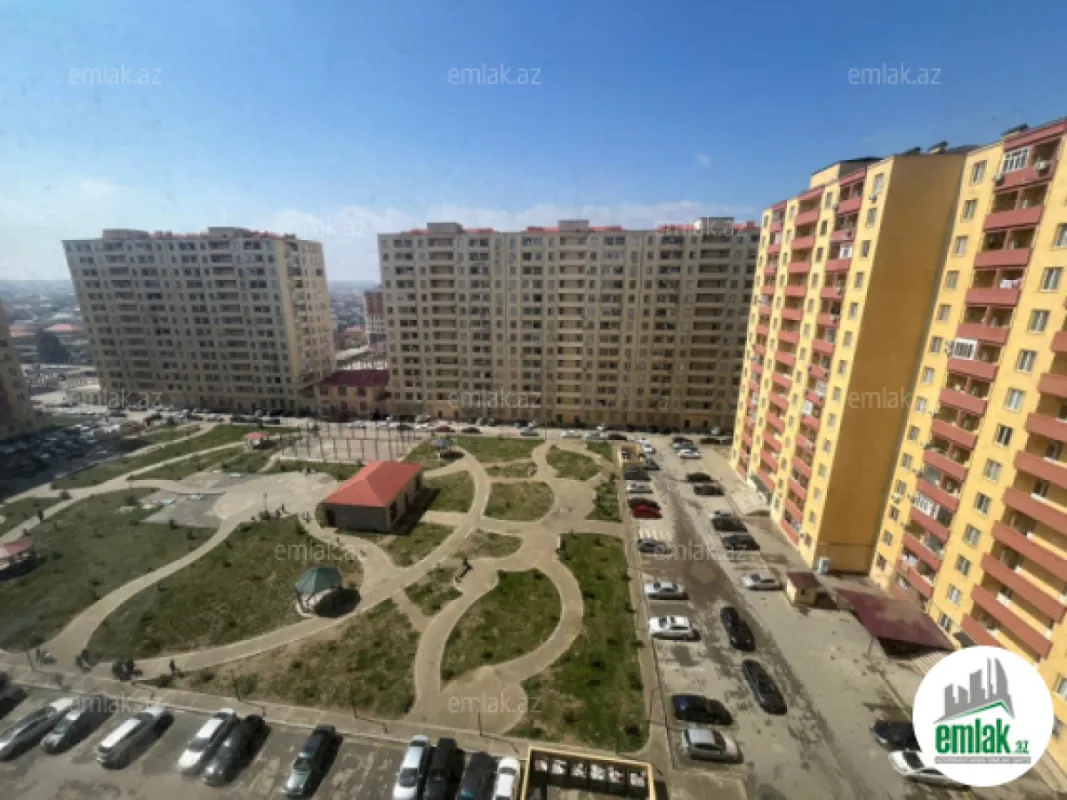 Satılır 2 otaqlı yeni tikili 72 m²