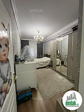 Satılır 2 otaqlı yeni tikili 72 m²