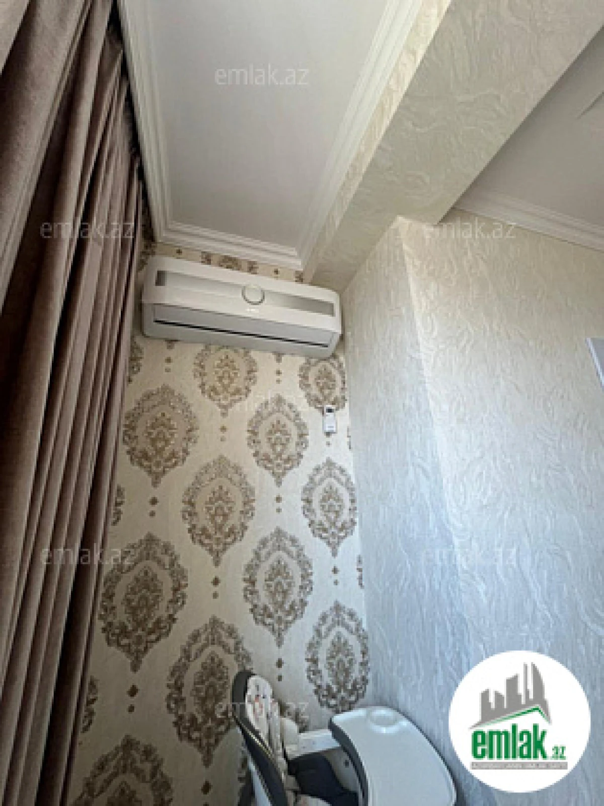 Satılır 2 otaqlı yeni tikili 72 m²