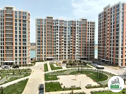 Satılır 2 otaqlı yeni tikili 65 m² — Bakı 2 otaq 65.00 m²