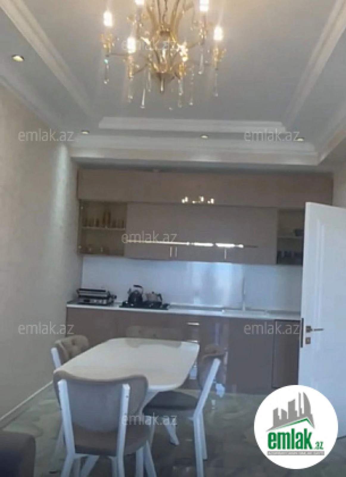 Satılır 2 otaqlı yeni tikili 110 m²