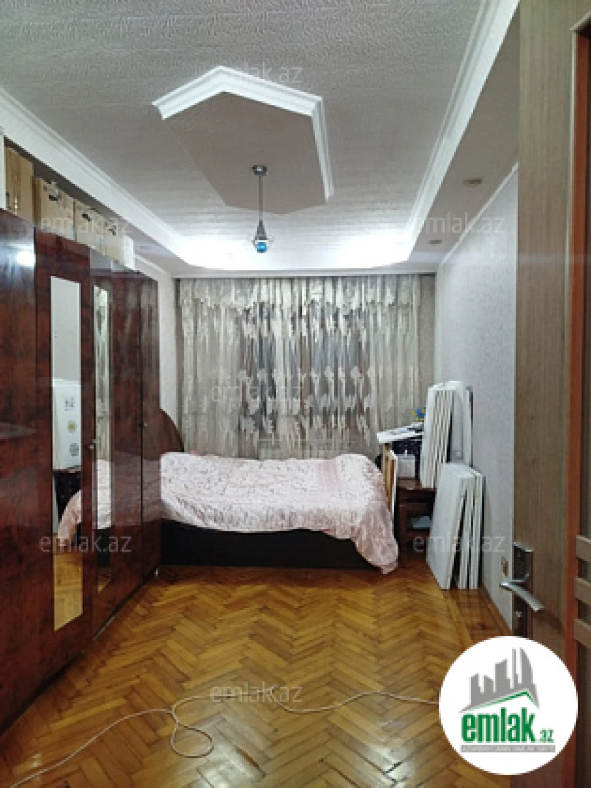 Satılır 3 otaqlı köhnə tikili 65 m²