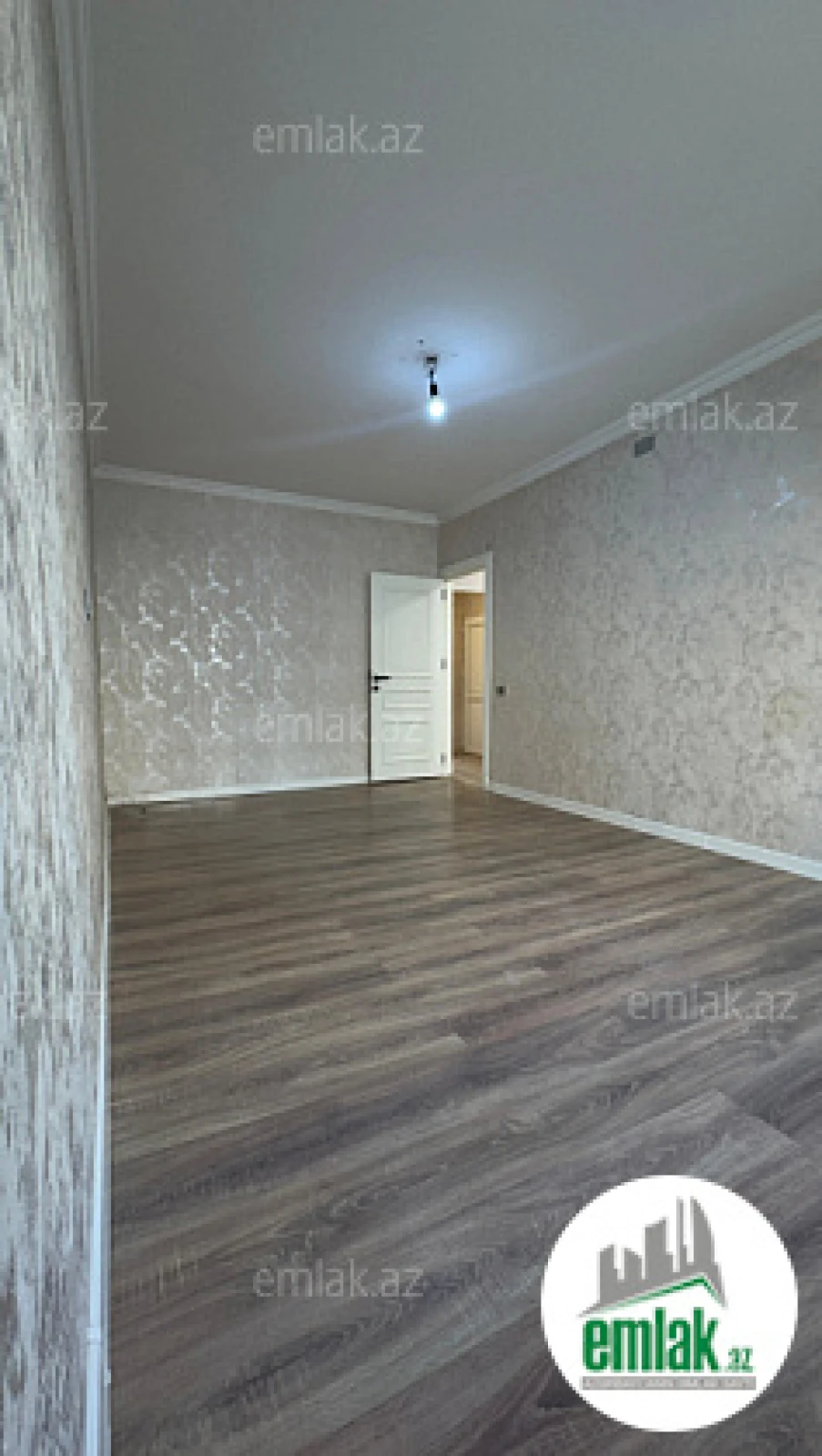 Satılır 2 otaqlı köhnə tikili 47 m²