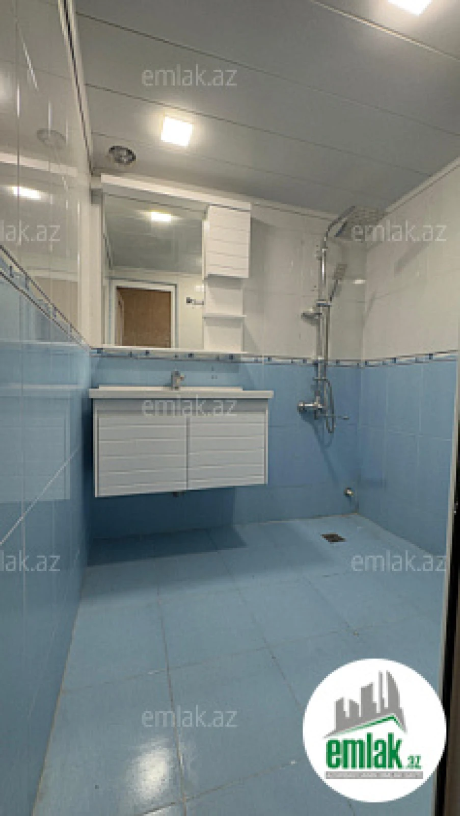 Satılır 2 otaqlı köhnə tikili 47 m²