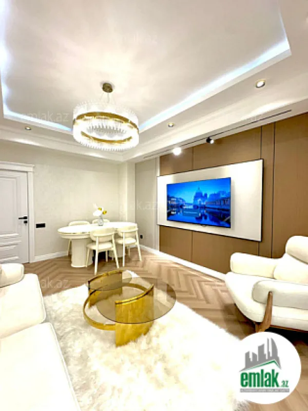 Satılır 3 otaqlı yeni tikili 100 m²