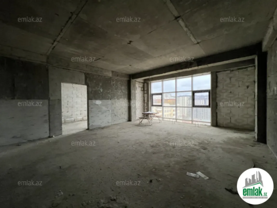 Satılır 3 otaqlı yeni tikili 140 m²