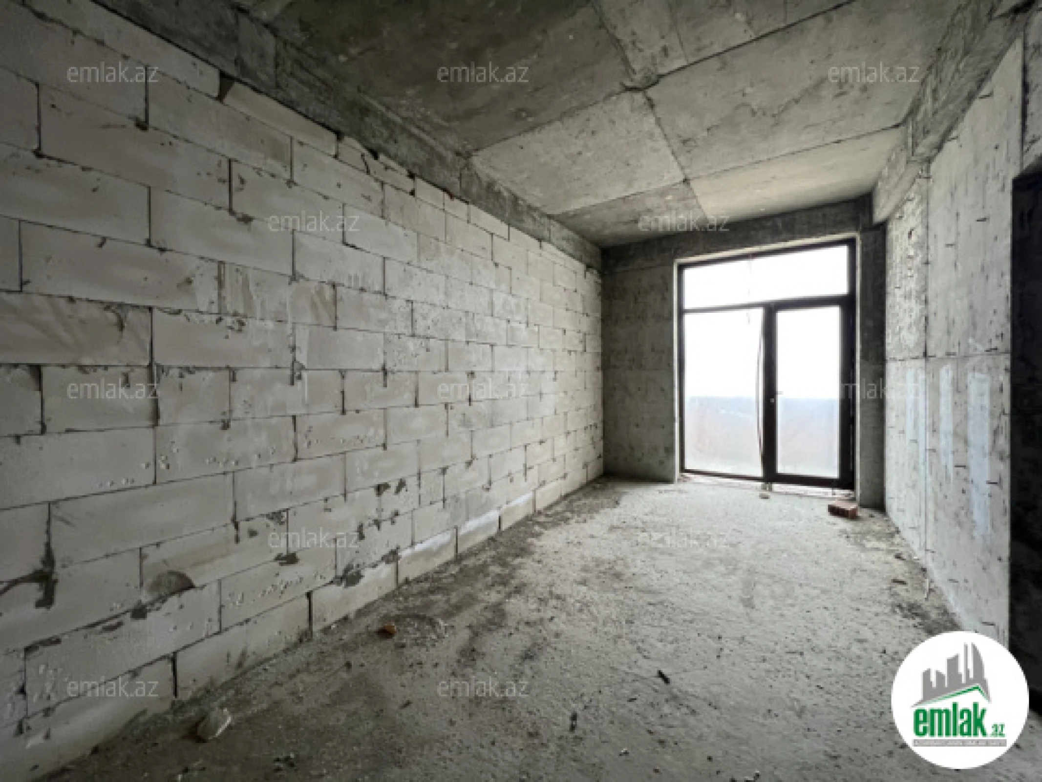 Satılır 3 otaqlı yeni tikili 140 m²