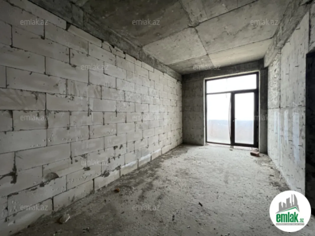 Satılır 3 otaqlı yeni tikili 140 m²