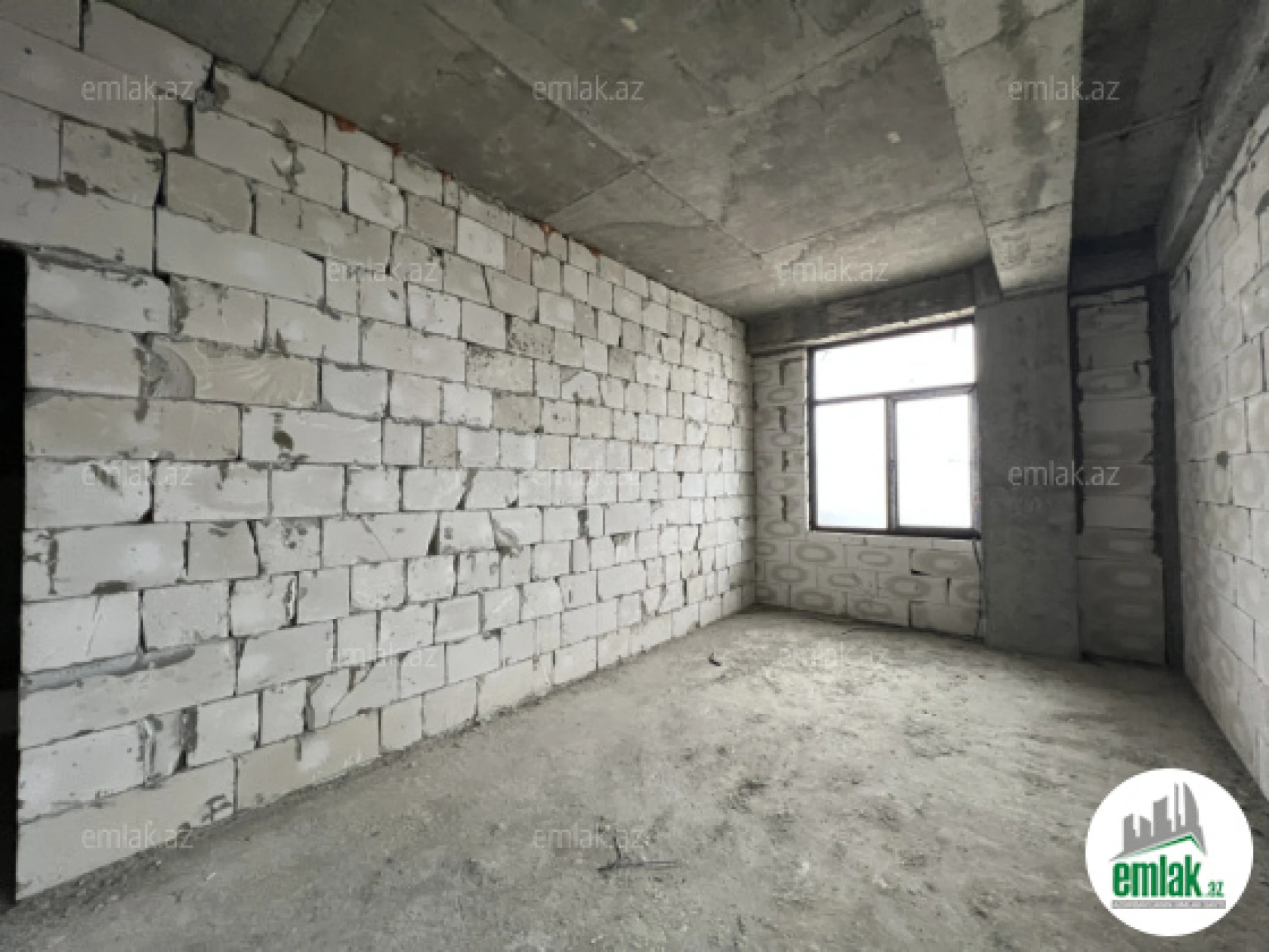 Satılır 3 otaqlı yeni tikili 140 m²