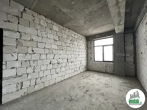 Satılır 3 otaqlı yeni tikili 140 m²