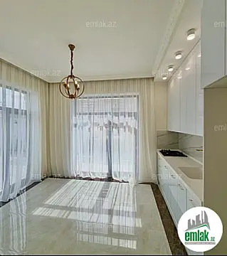 Satılır 4 otaqlı mənzil 130 m²