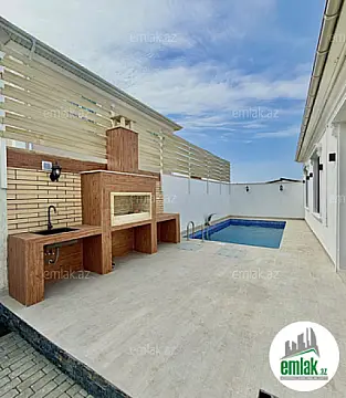 Satılır 4 otaqlı mənzil 130 m²