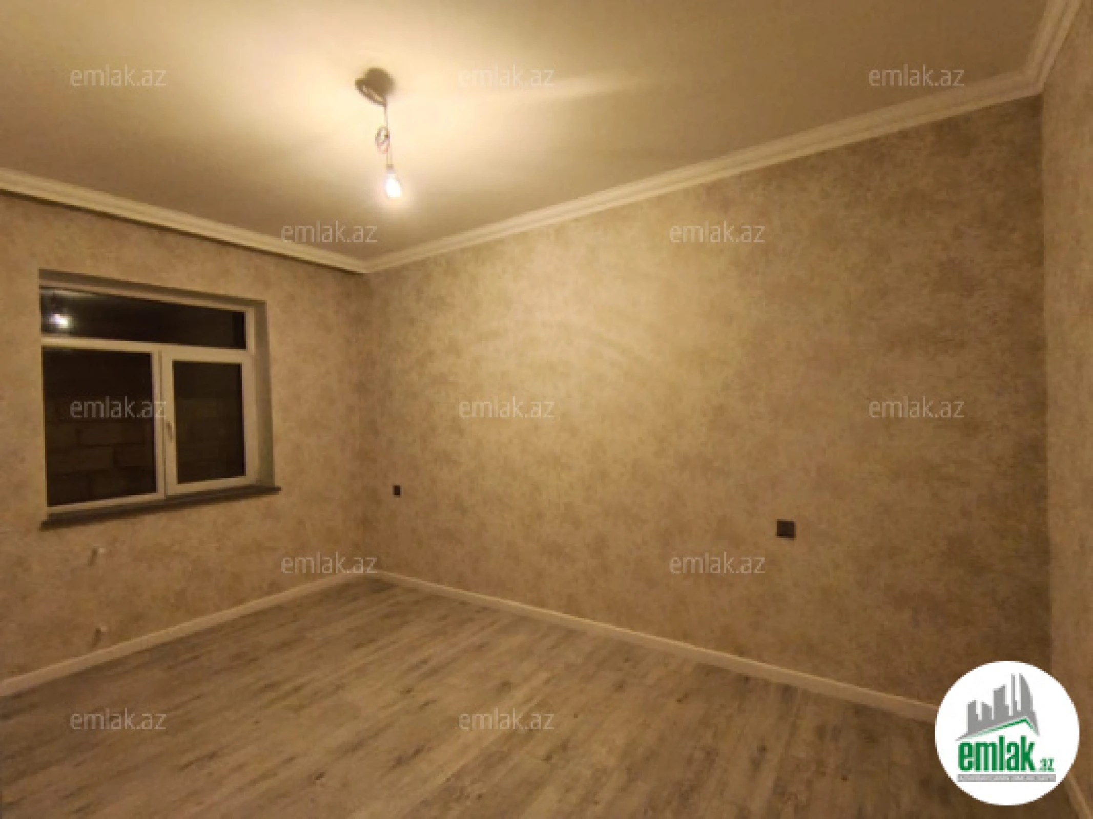 Satılır 4 otaqlı həyət evi 130 m²