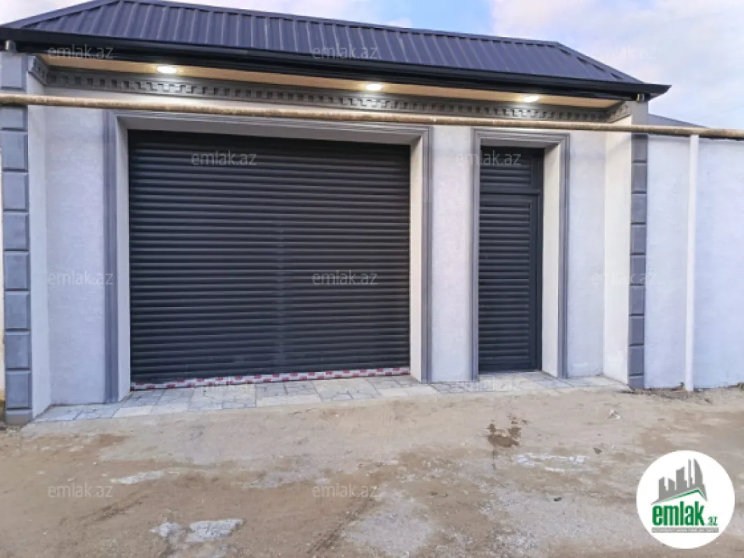 Satılır 4 otaqlı həyət evi 130 m²