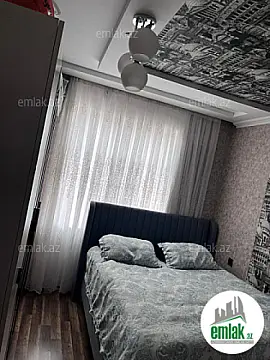 Satılır 2 otaqlı köhnə tikili 60 m²