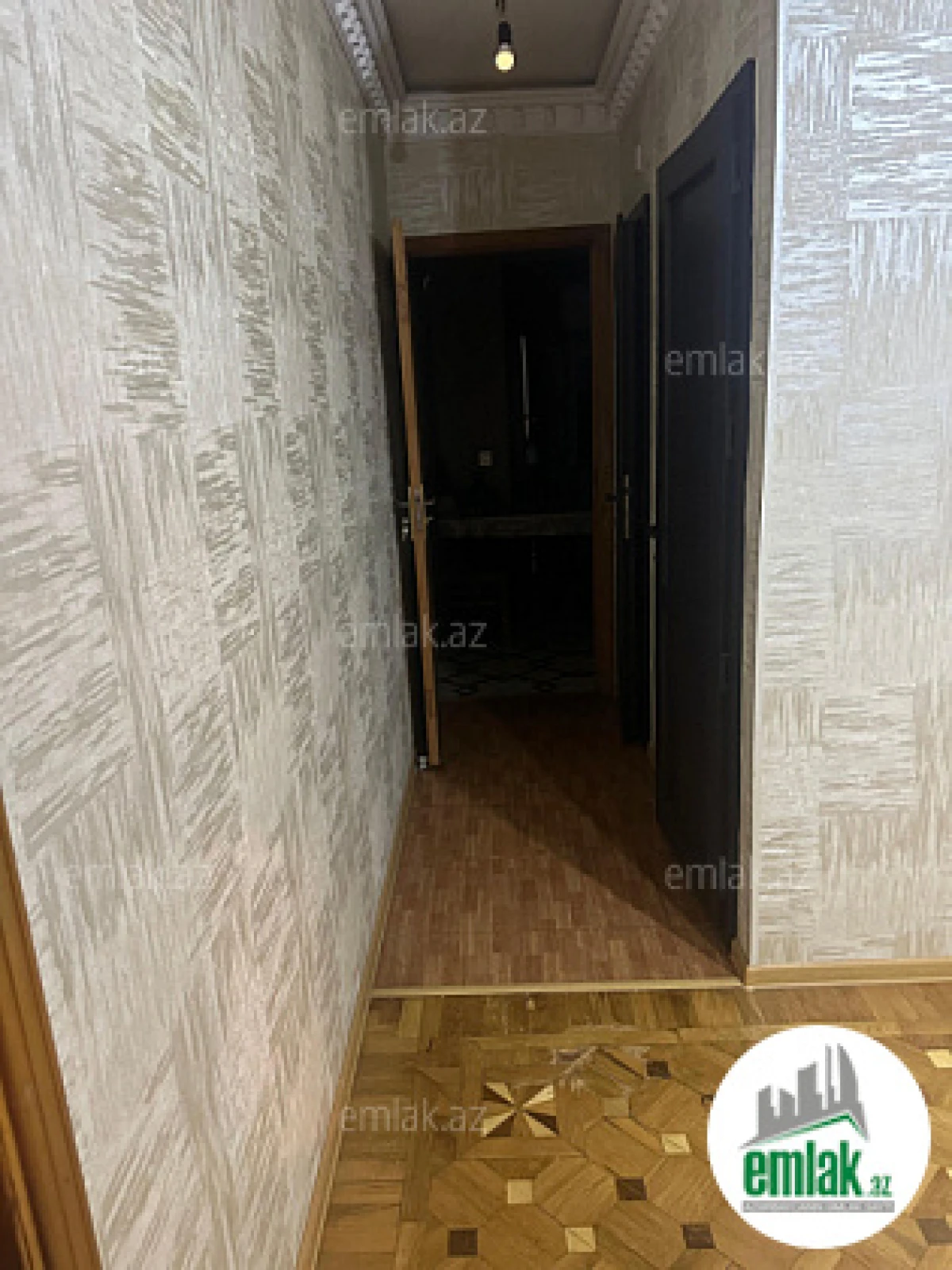Satılır 3 otaqlı köhnə tikili 60 m²