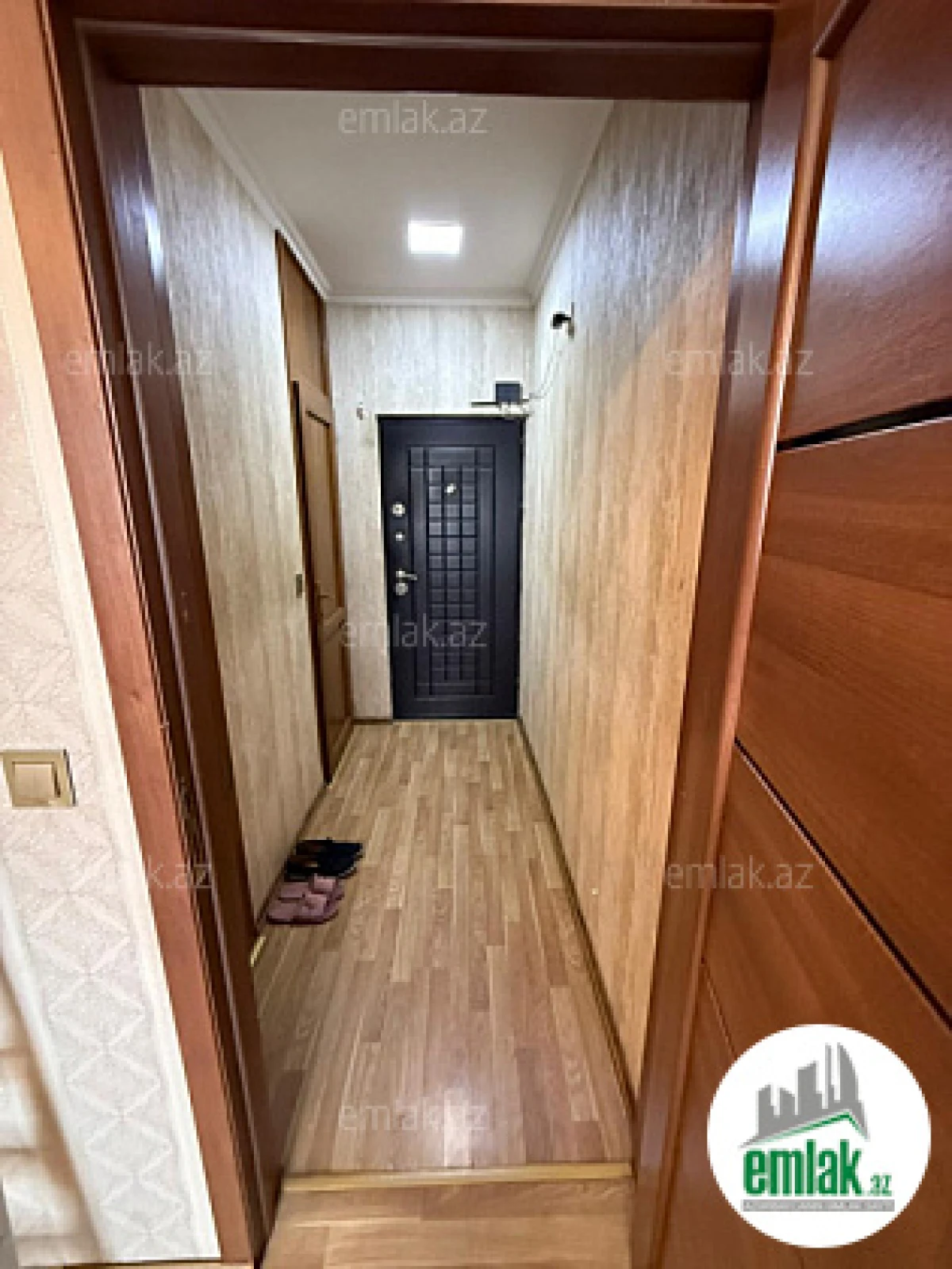 Satılır 3 otaqlı köhnə tikili 55 m²