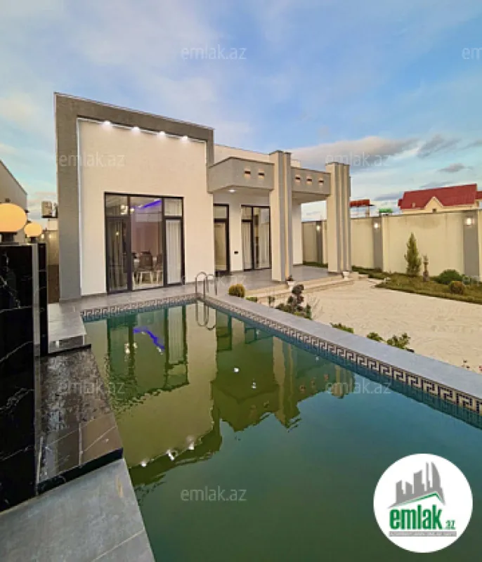 Satılır 4 otaqlı mənzil 160 m²