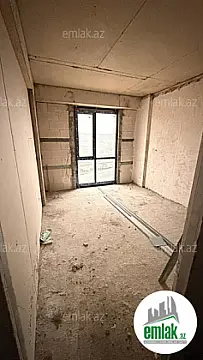 Satılır 3 otaqlı yeni tikili 90 m²