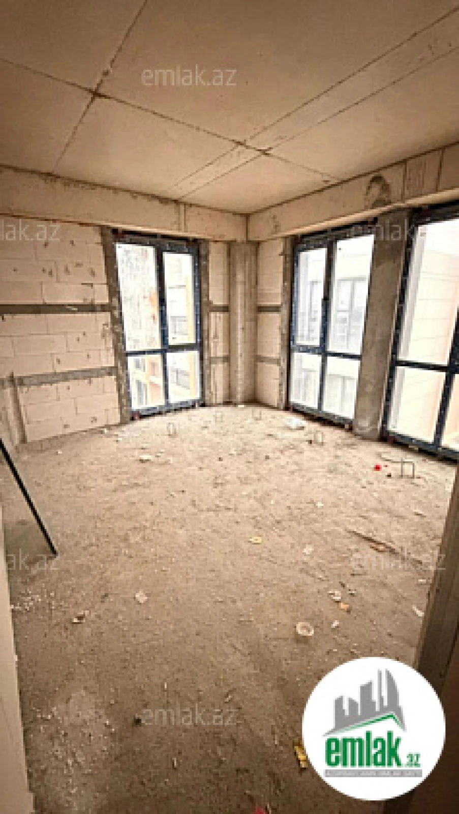 Satılır 3 otaqlı yeni tikili 90 m²