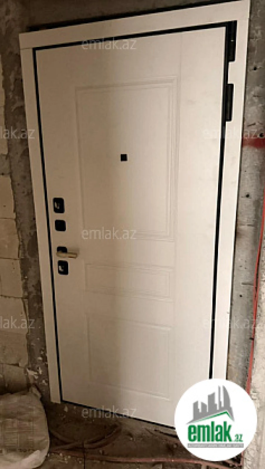 Satılır 3 otaqlı yeni tikili 90 m²