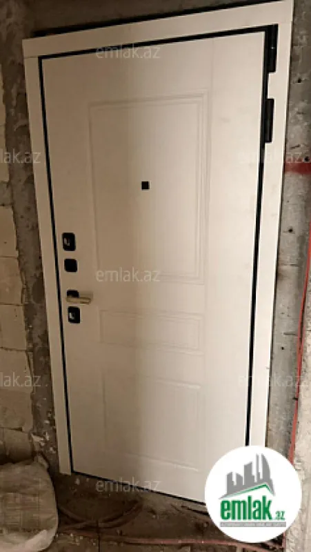 Satılır 3 otaqlı yeni tikili 90 m²