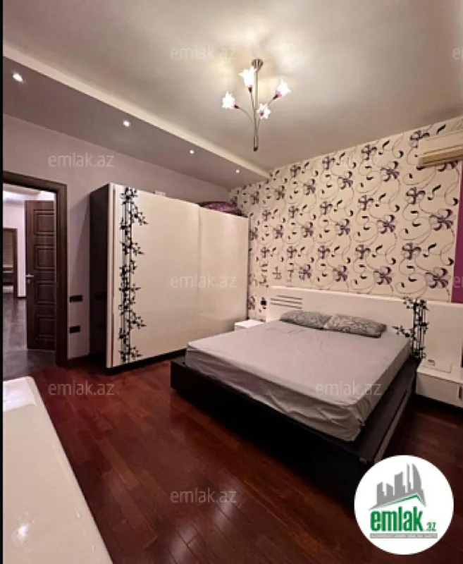 Satılır 3 otaqlı yeni tikili 157 m²