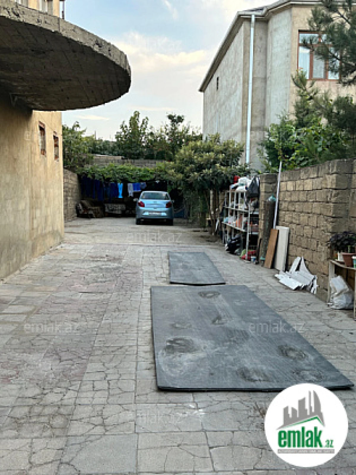 Satılır 9 otaqlı həyət evi 160 m²
