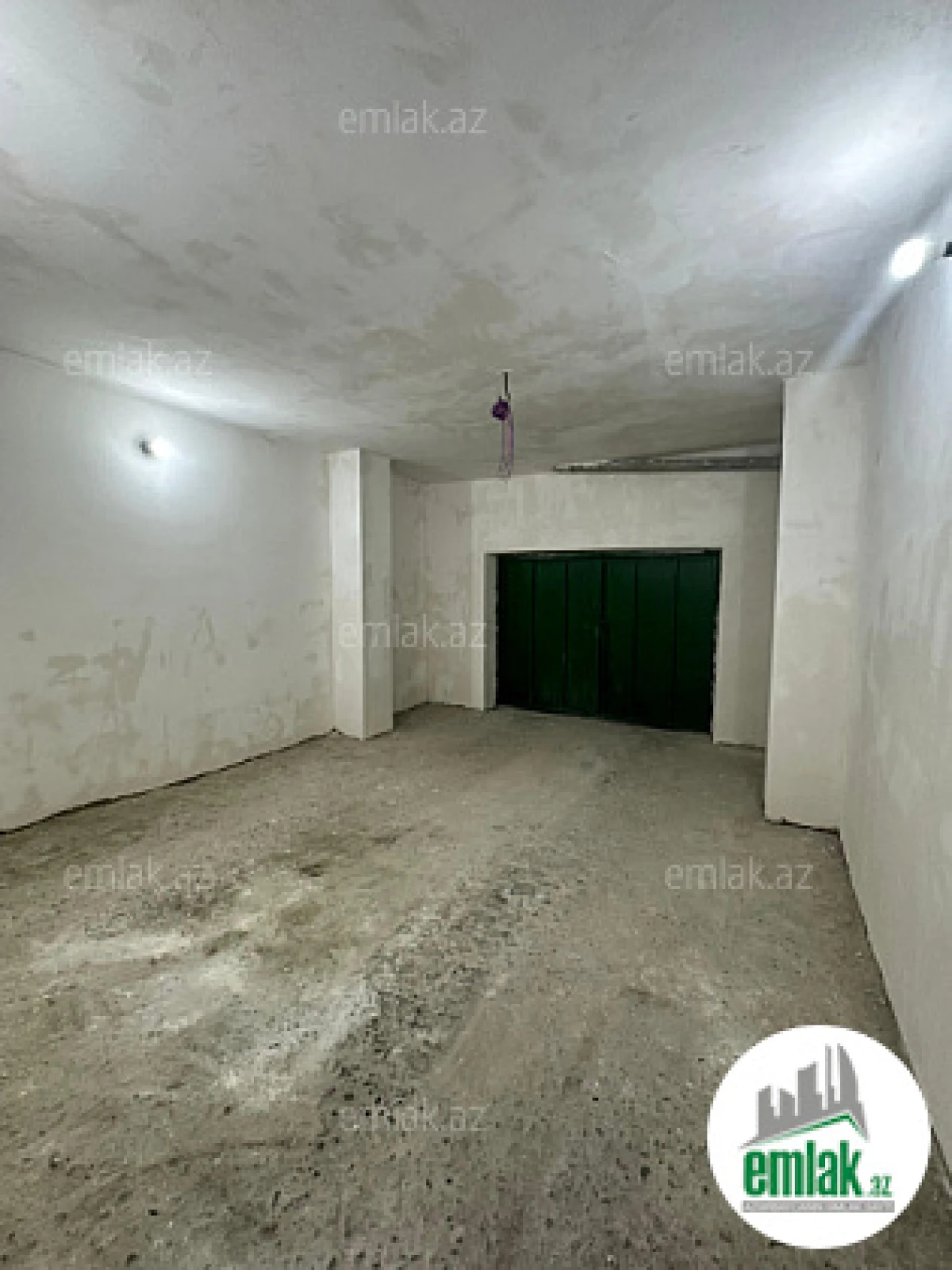 Satılır 9 otaqlı həyət evi 160 m²