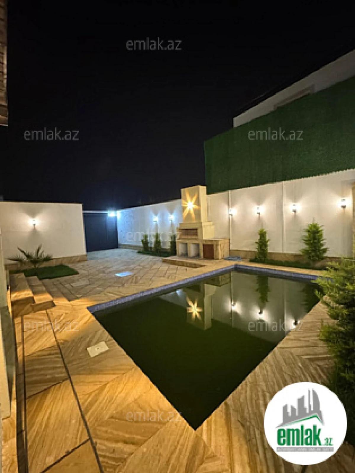 Satılır 4 otaqlı mənzil 120 m²