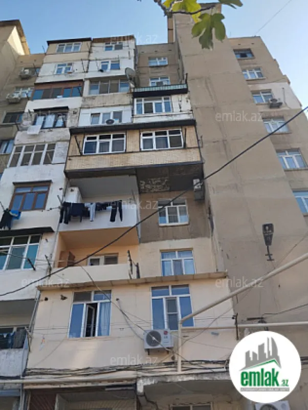 Satılır 3 otaqlı köhnə tikili 85 m²
