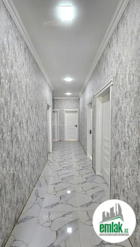 Satılır 4 otaqlı həyət evi 250 m²