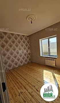 Satılır 4 otaqlı həyət evi 250 m²