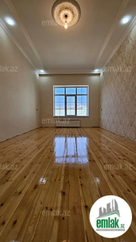 Satılır 4 otaqlı həyət evi 250 m²