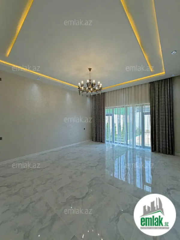 Satılır 4 otaqlı mənzil 170 m²