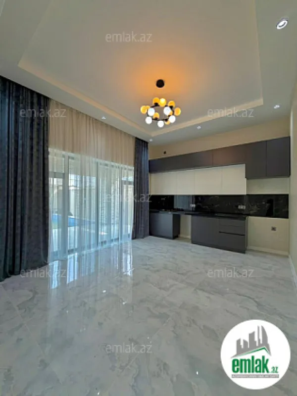 Satılır 4 otaqlı mənzil 170 m²