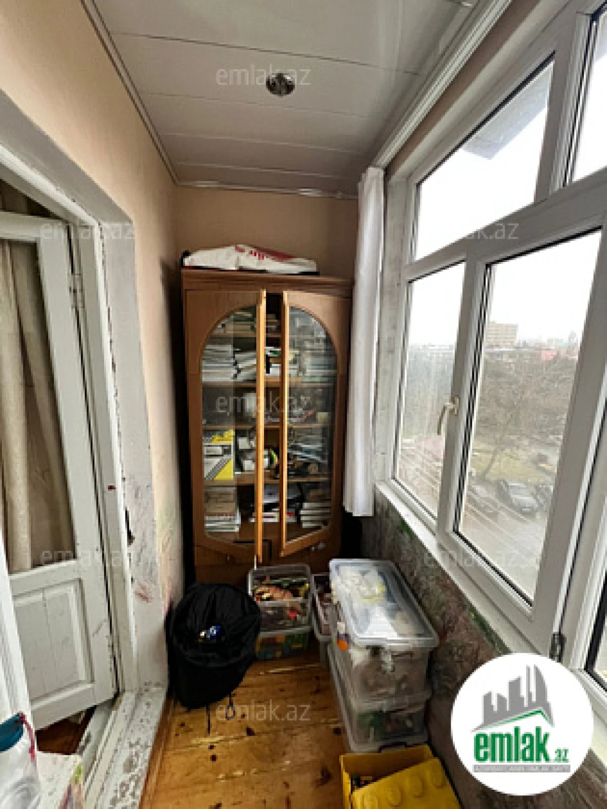 Satılır 3 otaqlı köhnə tikili 85 m²