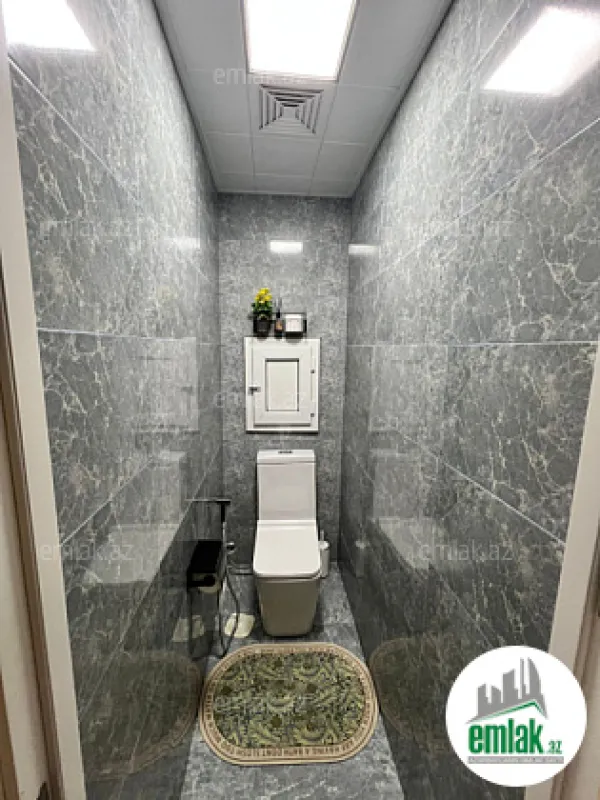 Satılır 3 otaqlı köhnə tikili 85 m²