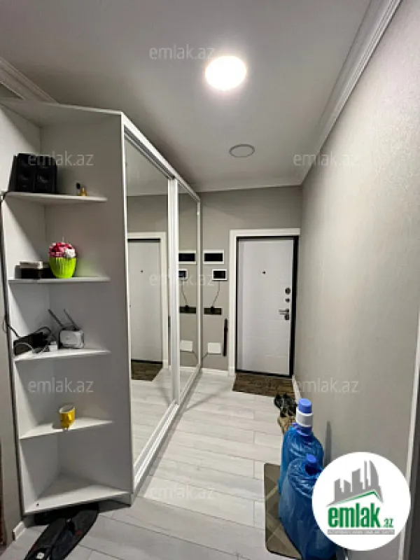 Satılır 3 otaqlı köhnə tikili 85 m²