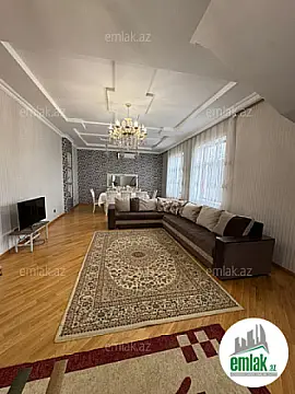 Satılır 6 otaqlı mənzil 207 m²