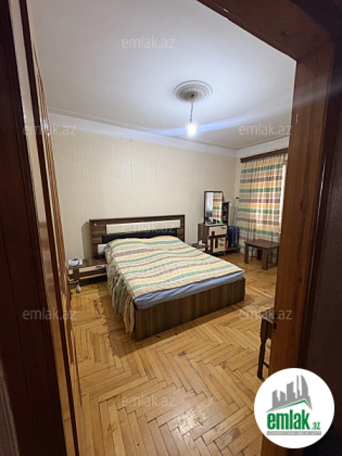 Satılır 3 otaqlı köhnə tikili 61 m²