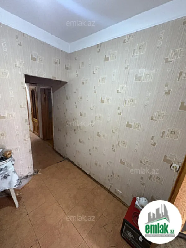 Satılır 3 otaqlı köhnə tikili 61 m²