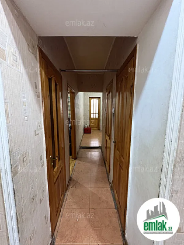 Satılır 3 otaqlı köhnə tikili 61 m²