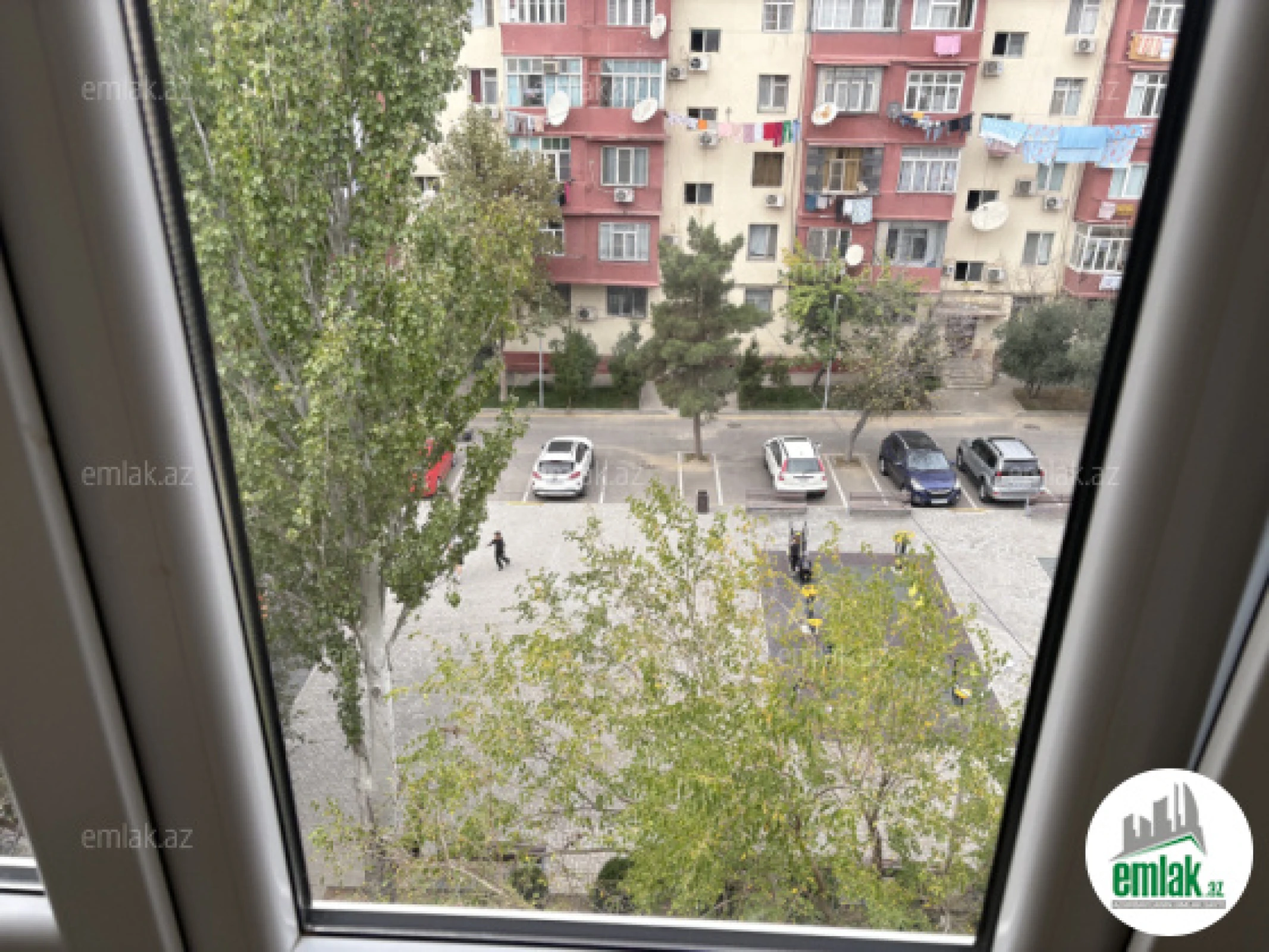 Satılır 3 otaqlı köhnə tikili 61 m²