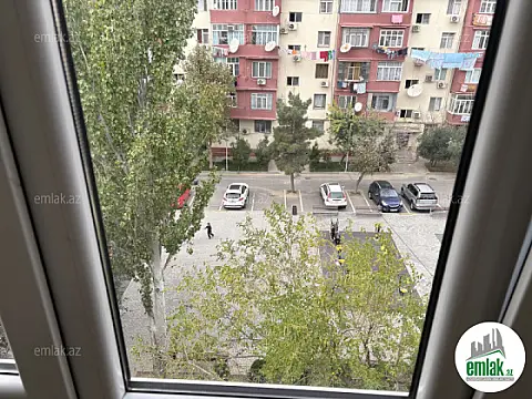 Satılır 3 otaqlı köhnə tikili 61 m²