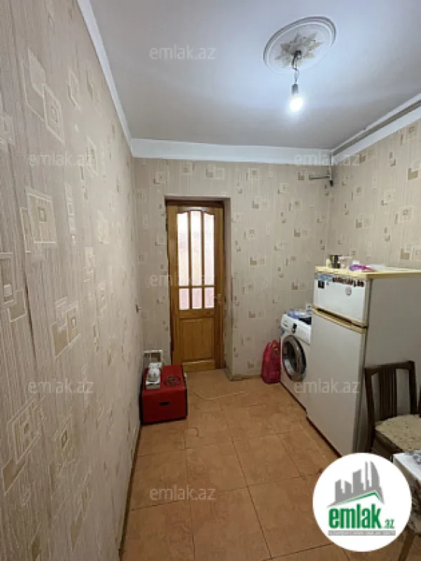 Satılır 3 otaqlı köhnə tikili 61 m²